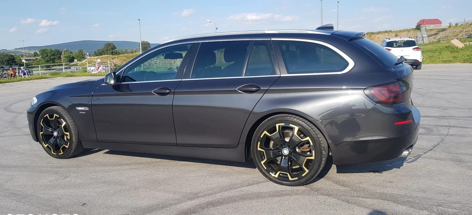 BMW Seria 5 cena 55000 przebieg: 265000, rok produkcji 2012 z Warszawa małe 211